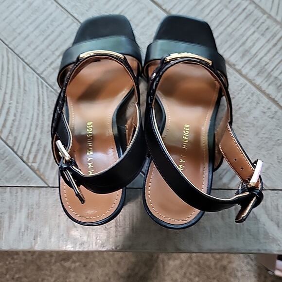 Tommy Hilfiger Women's Block Heel Slide Block Heel Gold Logo Stacked Heel - Picture 10 of 10